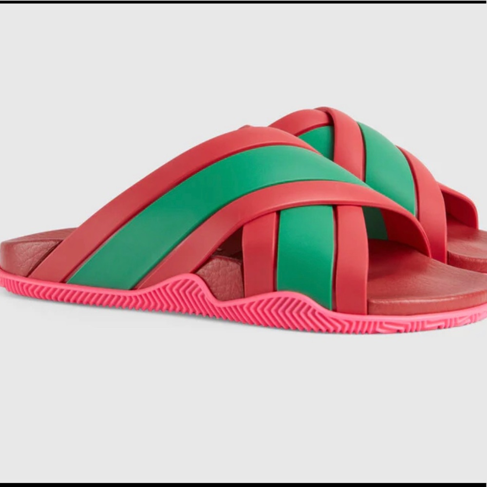 Gucci rubber slides